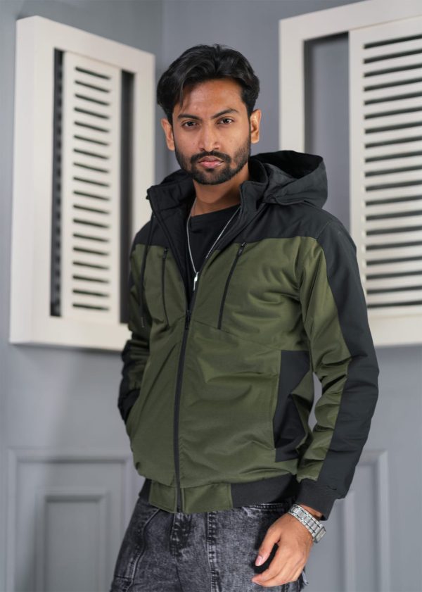 MEN’S PREMIUM HOODIE JACKET.