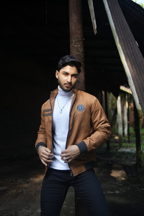 VOLTAGE PADDING JACKET