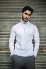 Turtle Neck Sweater white. - Image 3